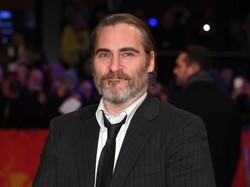 Disney Kejar Joaquin Phoenix Jadi Captain Hook