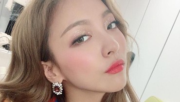 Lirik Lagu Madonna - Luna