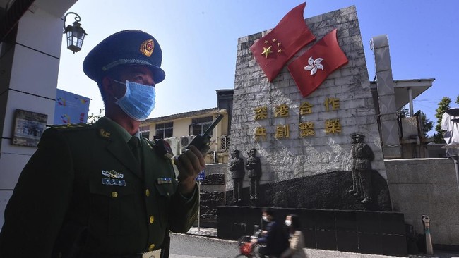 Hong Kong menutup sejumlah perbatasan dengan China daratan demi mencegah penyebaran virus corona.