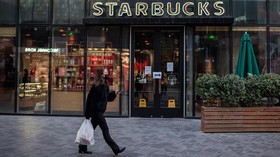 Mulai 15 Juli, Starbucks Larang Pelanggan Masuk Tanpa Masker