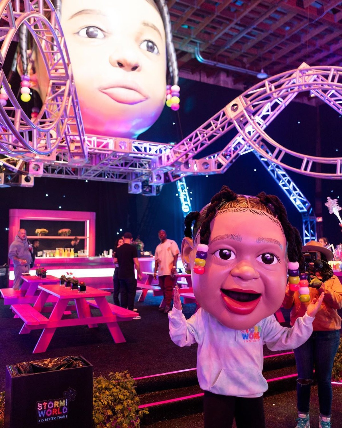 Stormi Webster merayakan ulang tahun yang kedua dengan konsep yang sangat mewah&period; Intip keseruan acara ulang tahun putri Kylie Jenner dan Travis Scott ini yuk&excl;