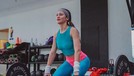 5 Potret Segarnya Penampilan Pevita Pearce Saat Bentuk Otot Berikut adalah beberapa potret Pevita Pearce saat ia membentuk otot agar bisa tampil sempurna sebagai tokoh pahlawan Nusantara yaitu Sri Asih.