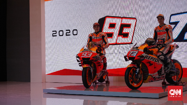 Repsol Honda resmi meluncurkan sepeda motor dan livery yang akan digunakan Marc Marquez dan Alex Marquez pada ajang MotoGP 2020.