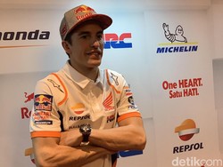 Lebih Oke Valentino Rossi atau Casey Stoner? Ini Kata Marc Marquez