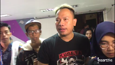 img-title Masih Proses Cerai, Vicky Prasetyo Sudah Siap Mulai Cari Pacar Baru