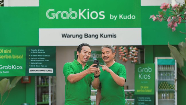Upaya GrabKios dalam 'mendigitalkan' warung tradisional diharapkan membantu meningkatkan daya saing sekaligus meningkatkan pendapatan para mitra.