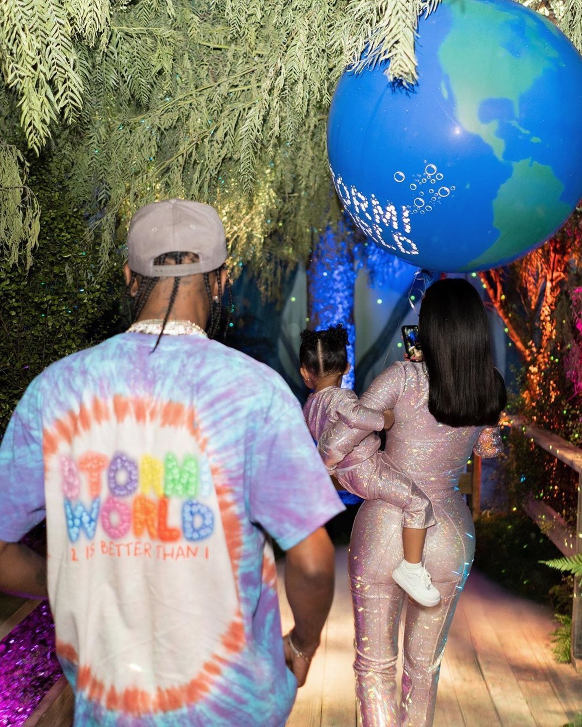 Stormi Webster merayakan ulang tahun yang kedua dengan konsep yang sangat mewah&period; Intip keseruan acara ulang tahun putri Kylie Jenner dan Travis Scott ini yuk&excl;