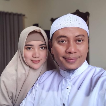 Istri Opick Curhat Sedih Jelang Lahiran, Sebut Sang Janin Terlilit Ari-ari