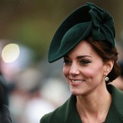 Gaya Fashion Kate Middleton Saat Rayakan Natal