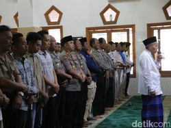 Bacaan Sholat Ghaib Laki-laki dan Tata Caranya Lengkap
