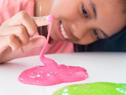 Cara Membuat Slime dengan Mudah, Hanya Tiga Bahan