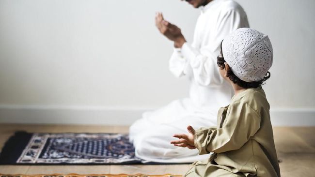 cerita agama islam Cara Mendidik Anak Laki laki dalam Agama Islam 