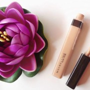 Rekomendasi Concealer yang Tepat untuk Menutup Bekas Jerawat