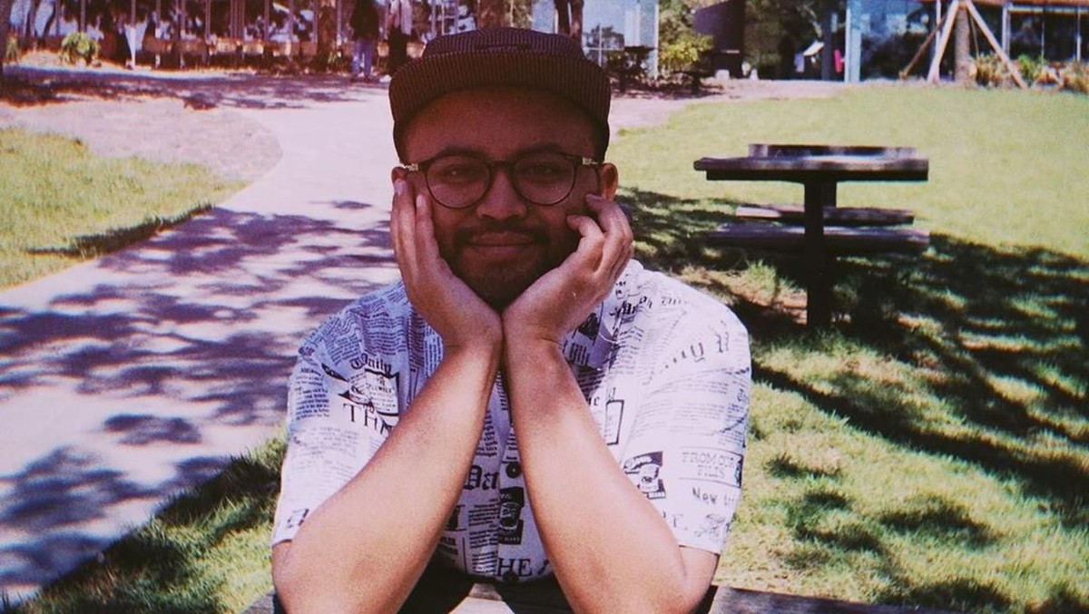 Allan Wangsa meninggal dunia pada Selasa &lpar;4&sol;2&rpar;&comma; berikut 7 potret ceria Allan semasa hidupnya&period; 