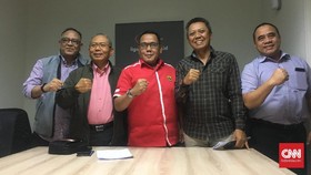 Cucu Somantri Mundur hingga Briggs Lawan Mike Tyson