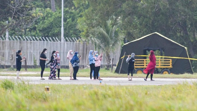Kementerian Dalam Negeri membentuk tim untuk mempersiapkan kepulangan ratusan WNI yang dikarantina di Natuna ke daerah masing-masing.
