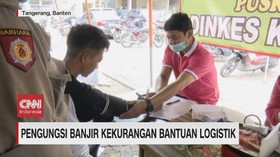VIDEO: Pengungsi Banjir Kekurangan Bantuan Logistik