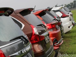 Tanpa Pajak 0%: Duel Avanza Vs Livina Vs Xpander Siapa Paling Laris?