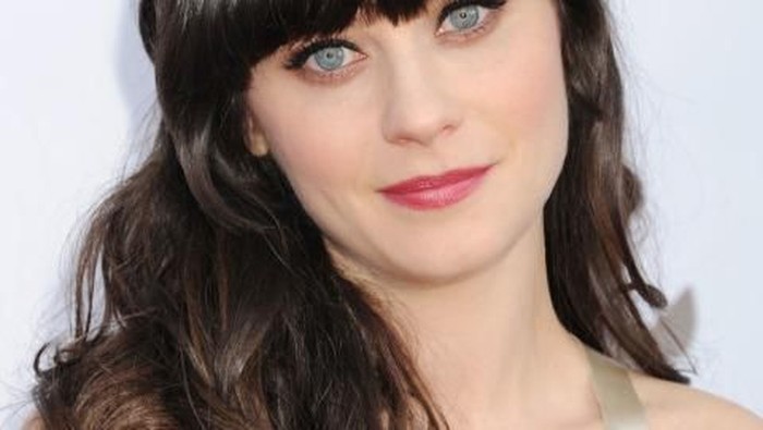 Bergaya dengan Rambut Panjang