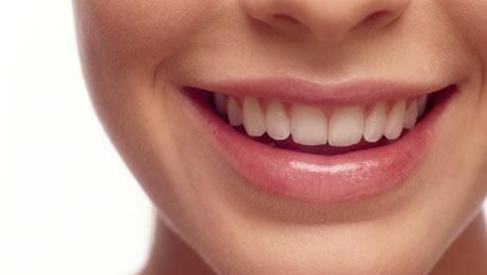 7 Kebiasaan Buruk yang Dapat Merusak Gigi