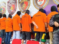 Ini Peran 8 Tersangka Kasus Pembobolan Rekening Ilham Bintang