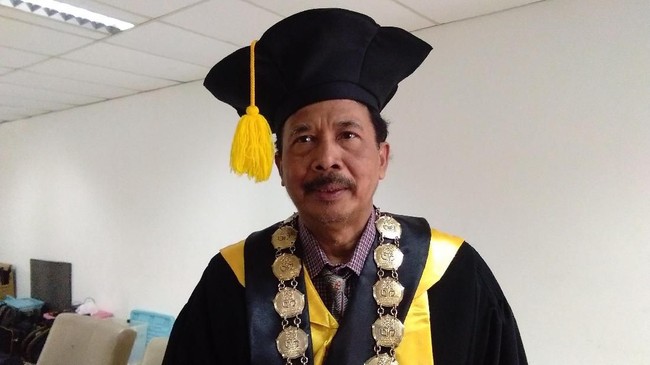 Presiden Jokowi resmi melantik rektor UIN Sunan Kalijaga Yogyakarta Yudian Wahyudi sebagai Kepala BPIP.