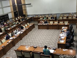 PPATK Rapat di Komisi III Bahas Rekening Kasino Kepala Daerah di Luar Negeri