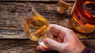 Populer di Indonesia, Kenapa Wiski Diklaim Miliki Manfaat Bagi Kesehatan?