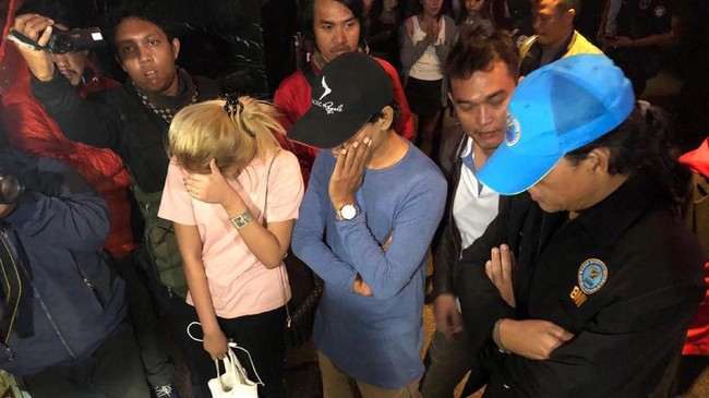 BNN menggelar operasi di tempat hiburan Venue dan Golden Crown semalam. Hasil tes urine mengungkap 108 pengunjung positif narkoba.