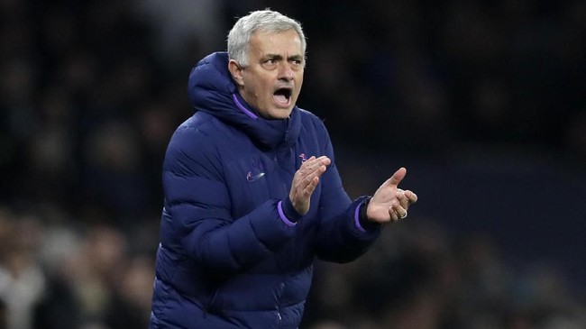 Tottenham Hotspur akan membayarkan sebagian dari gaji Jose Mourinho pada musim pertamanya bersama AS Roma, musim 2021/2022.