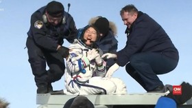 VIDEO: 328 Hari Mengangkasa, Astronaut NASA Kembali ke Bumi