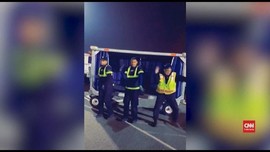 VIDEO: 4 Petugas Bandara Dipecat Karena Video TikTok