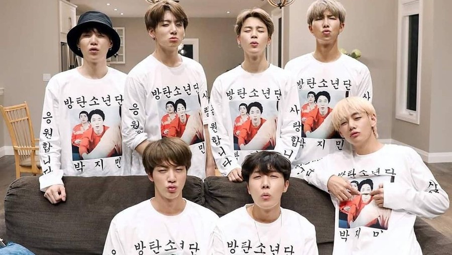 Simak lima kesulitan yang pernah dialami oleh BTS ketika menjajaki tangga sukes di masa lampau.