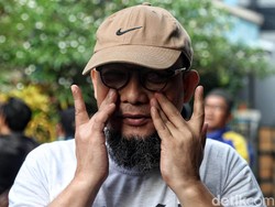Soal Kondisi Mata, Novel: Kiri Tak Bisa Lihat-Kanan Pandangan Tak Jelas
