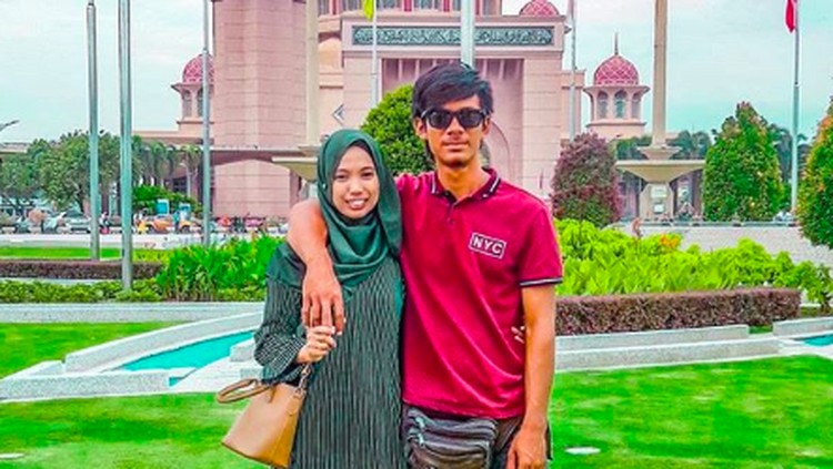 Orkid Azura baru Orkid Azura baru