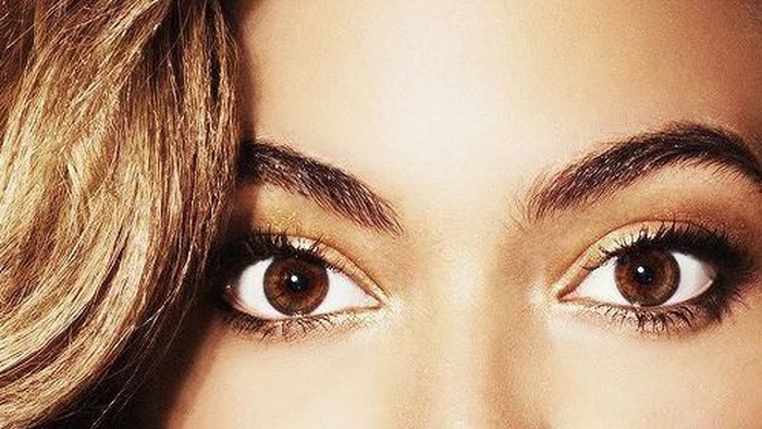 Tips Memilih Lipstik Merah Sesuai Warna Kulit