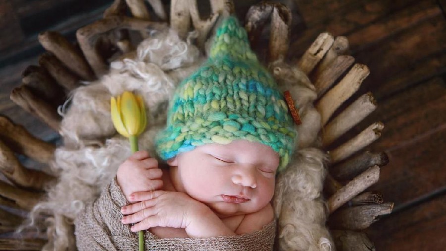 15 Nama Bayi Perempuan Bermakna Sejuk