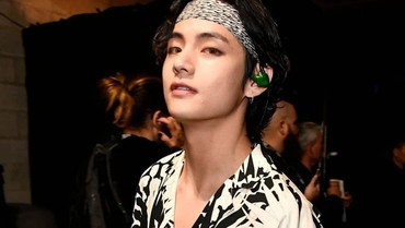 Pernah Jadi Cowok Paling Ganteng, V BTS Ungkap Fitur Wajah Terfavorit