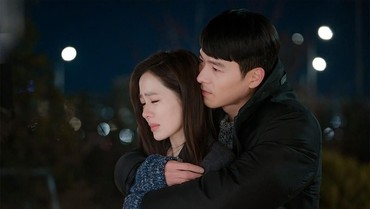 Momen di Balik Adegan Romantis di Drama Korea Crash Landing On You