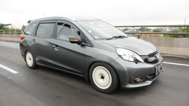 Uji irit BBM Mobilio tercatat konsumsi bahan bakar terbaik mencapai hingga 31,5 km/liter.