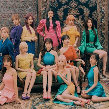 Lirik Lagu Terjemahan Panorama - IZ*ONE