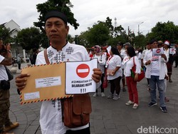 Massa Aksi Tolak Pemulangan WNI Eks ISIS: Akan Timbulkan Kerumitan!