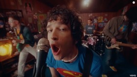 Corona, Musisi Ajak Penggemar Bintangi Video Musik dari Rumah