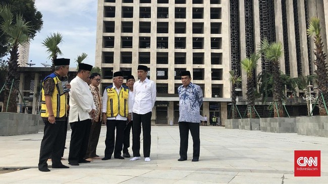 Jokowi berharap renovasi masjid Istiqlal rampung sebelum ramadan dan segera bisa digunakan. Renovasi ini menelan anggaran Rp475 miliar.