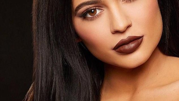 Kylie Jenner Dituduh Contek Karya Vlada Haggerty