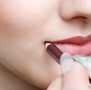 10 Lipliner Terbaik 2015