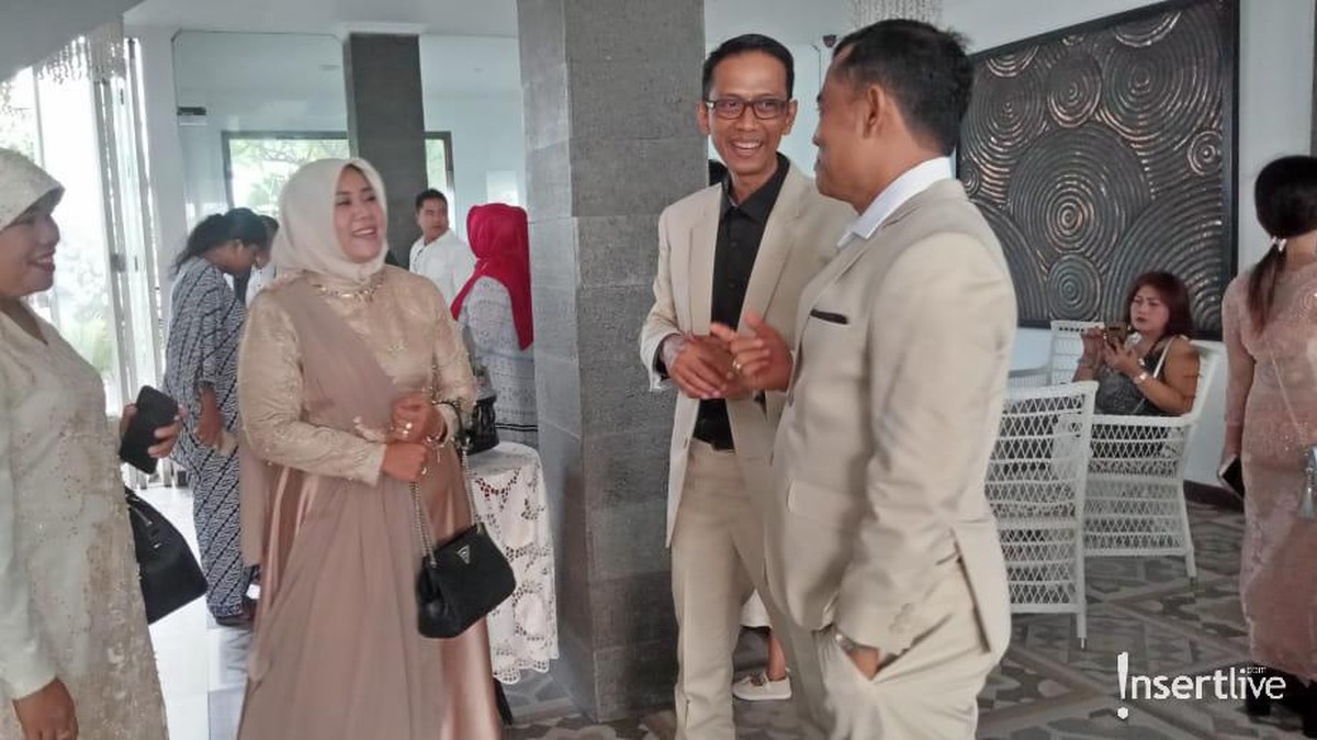 Acara resepsi pernikahan Vanessa Angel dan Bibi Ardiansyah yang digelar di Bali sudah dimulai&period; Intip keseruannya yuk&excl;