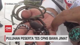 VIDEO: Puluhan Peserta CPNS Bawa Jimat Saat Jalani Tes