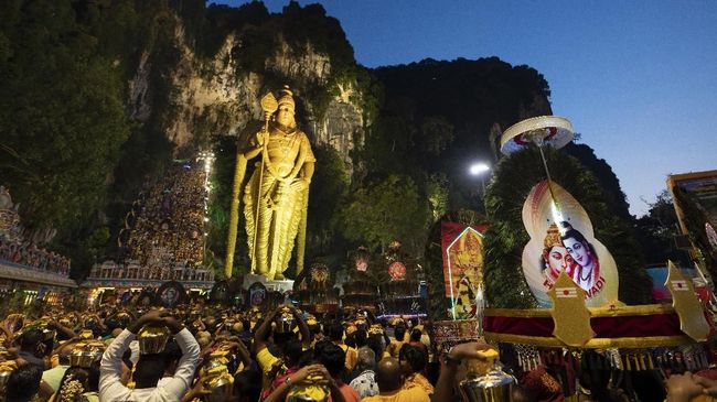 Tempat wisata di Malaysia sangat beragam, bahkan beberapa di antaranya menawarkan harga tiket masuk yang murah. Berikut rekomendasinya.