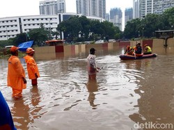 Banjir Underpass Kemayoran Mencapai 5,5 Meter